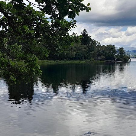 Ye Old'E Man Lake District Grange-Over-Sands Екстер'єр фото