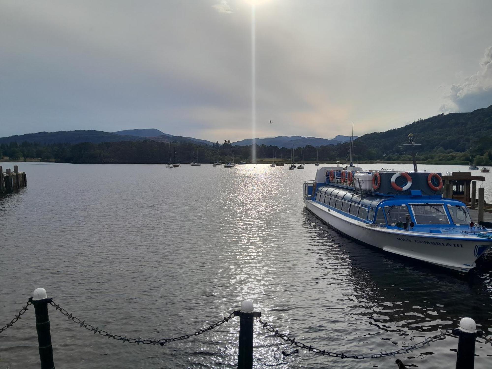Ye Old'E Man Lake District Grange-Over-Sands Екстер'єр фото